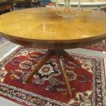 699 4496 DINING TABLE